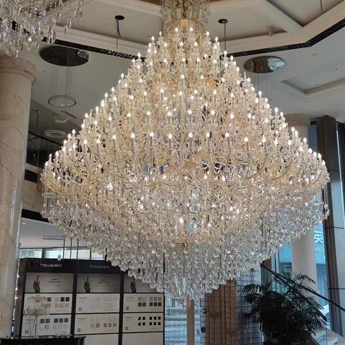 Lustre en cristal géant à bougie pour plafond haut
