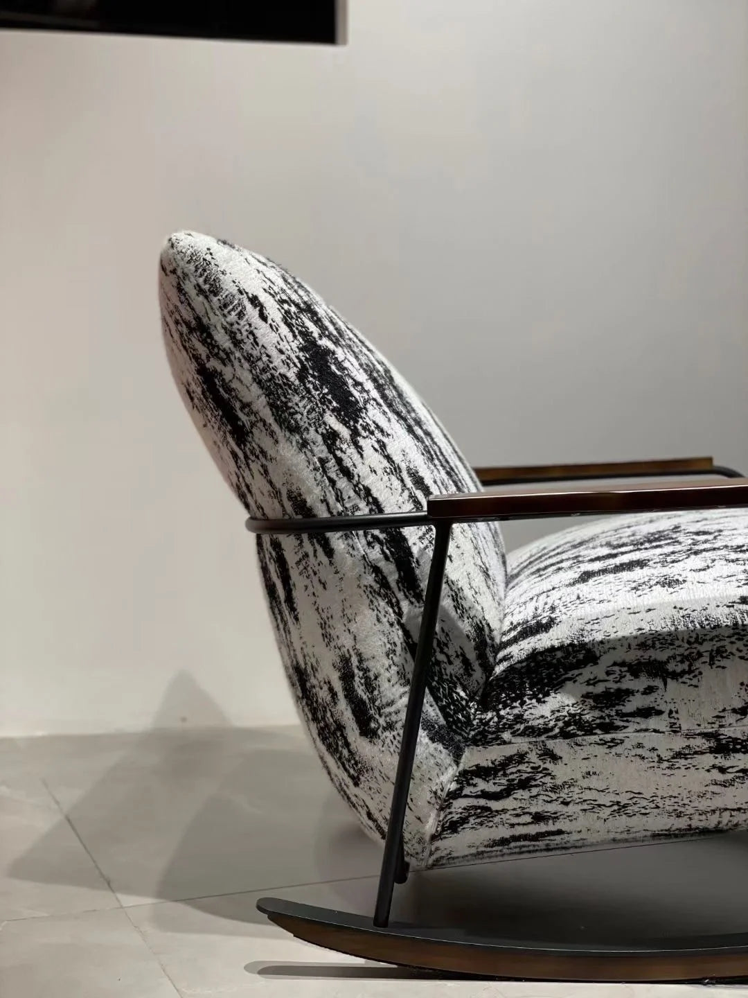 Modern Ink Lounge Chair