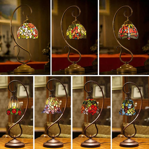 Tiffany Retro Stereoscopic Flower Art Glass Table Lamp for Bedside/Coffee Table
