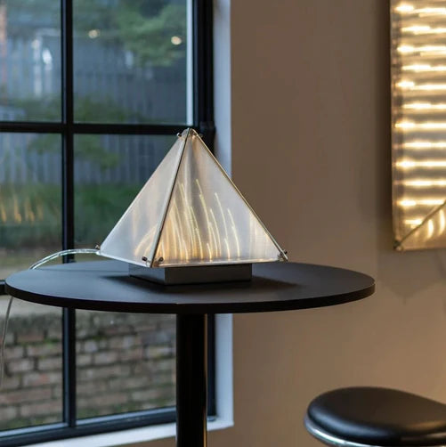 New Designer Model Art Triangular Pyramid Glass Unique Table Lamp for Bedside/Coffee Table