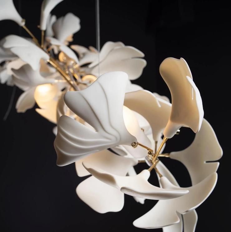 Lustre linéaire en céramique Ginkgo pour salle à manger/îlot de cuisine