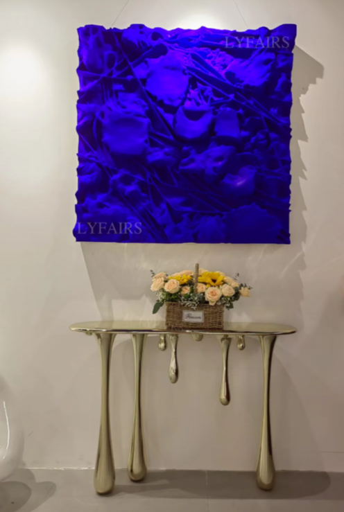 Decorazione murale quadrata in legno con velluto blu fatto a mano