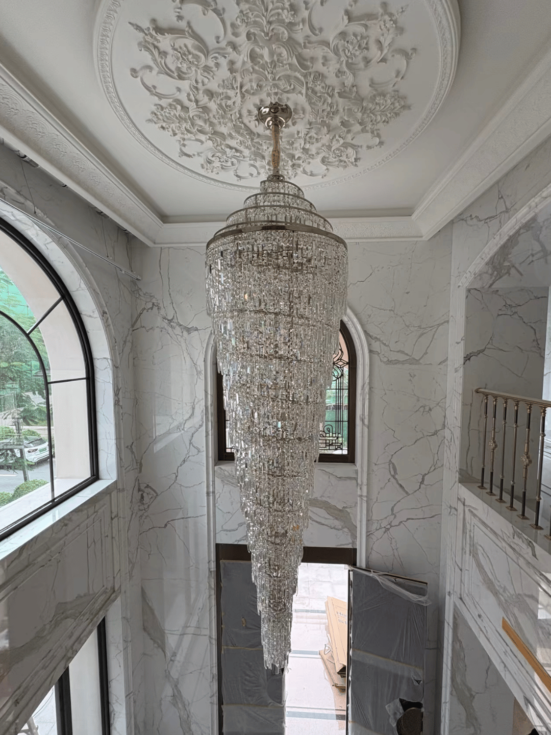 Modern Grand Spiral Tower Multi‑Tier Crystal Chandelier