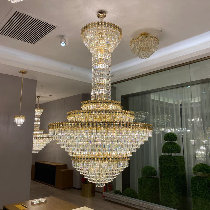 Lampadario di cristallo conico extra large di lusso per soggiorno/ingresso con soffitto alto