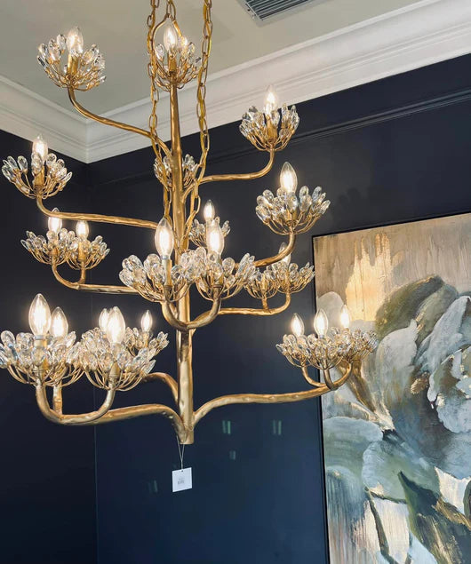 Lampadario di lusso con fiori e rami dorati per soggiorno/scala/camera da letto