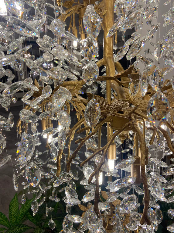 Lampadario di cristallo di lusso a forma di albero