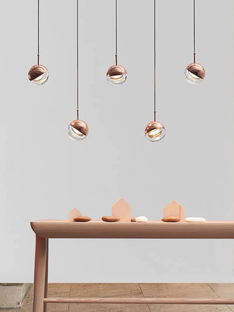 Nordic Simple Globe Pendant Suspension Light in Gold/Rose Gold
