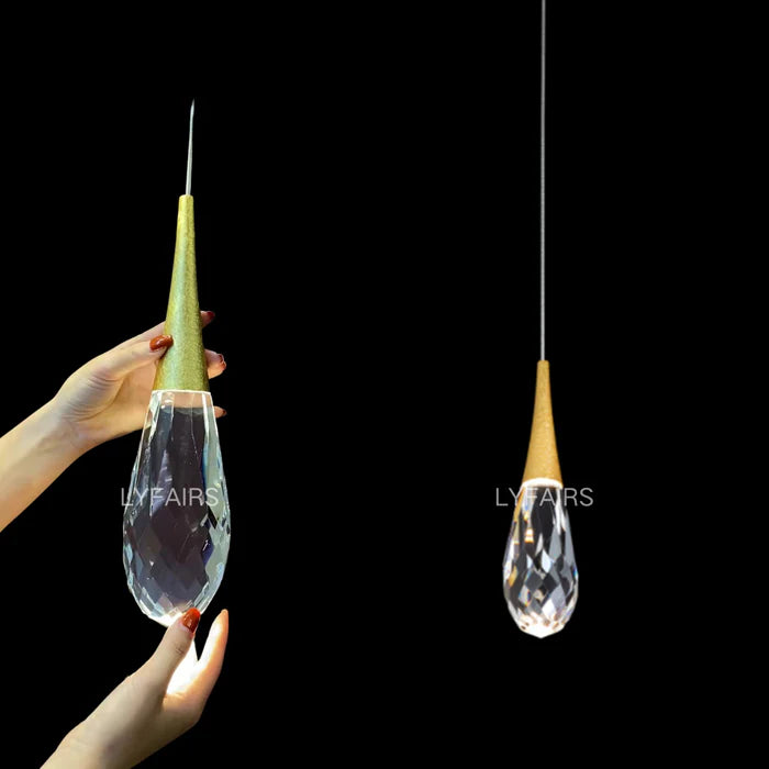 Lustre moderne en cristal flottant en forme de goutte d'eau pour plafond haut