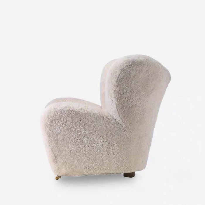 Sedia imbottita in stile antico francese di medie dimensioni color crema
