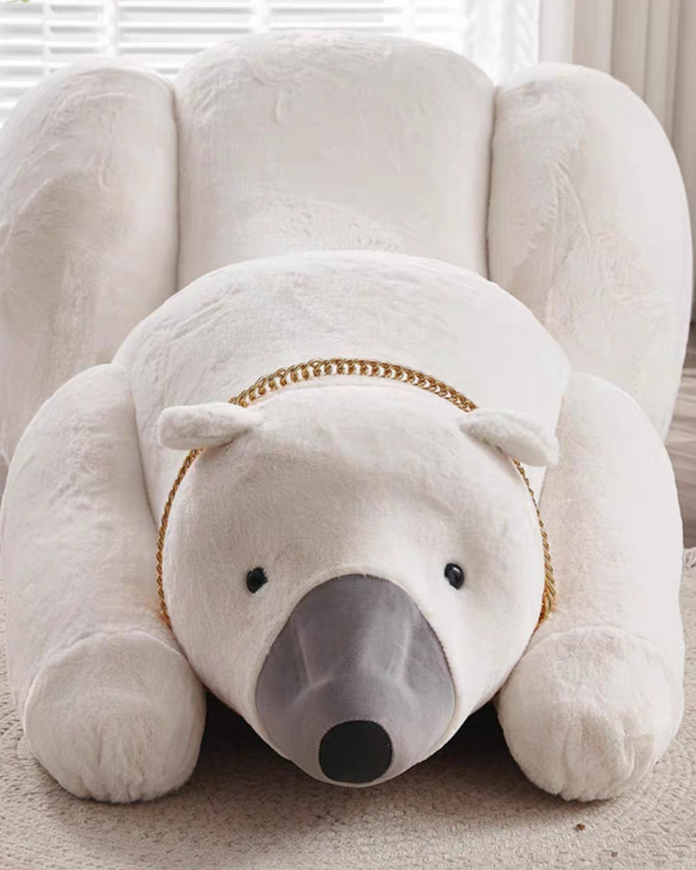 Polar Bear Creative Lounge Chair