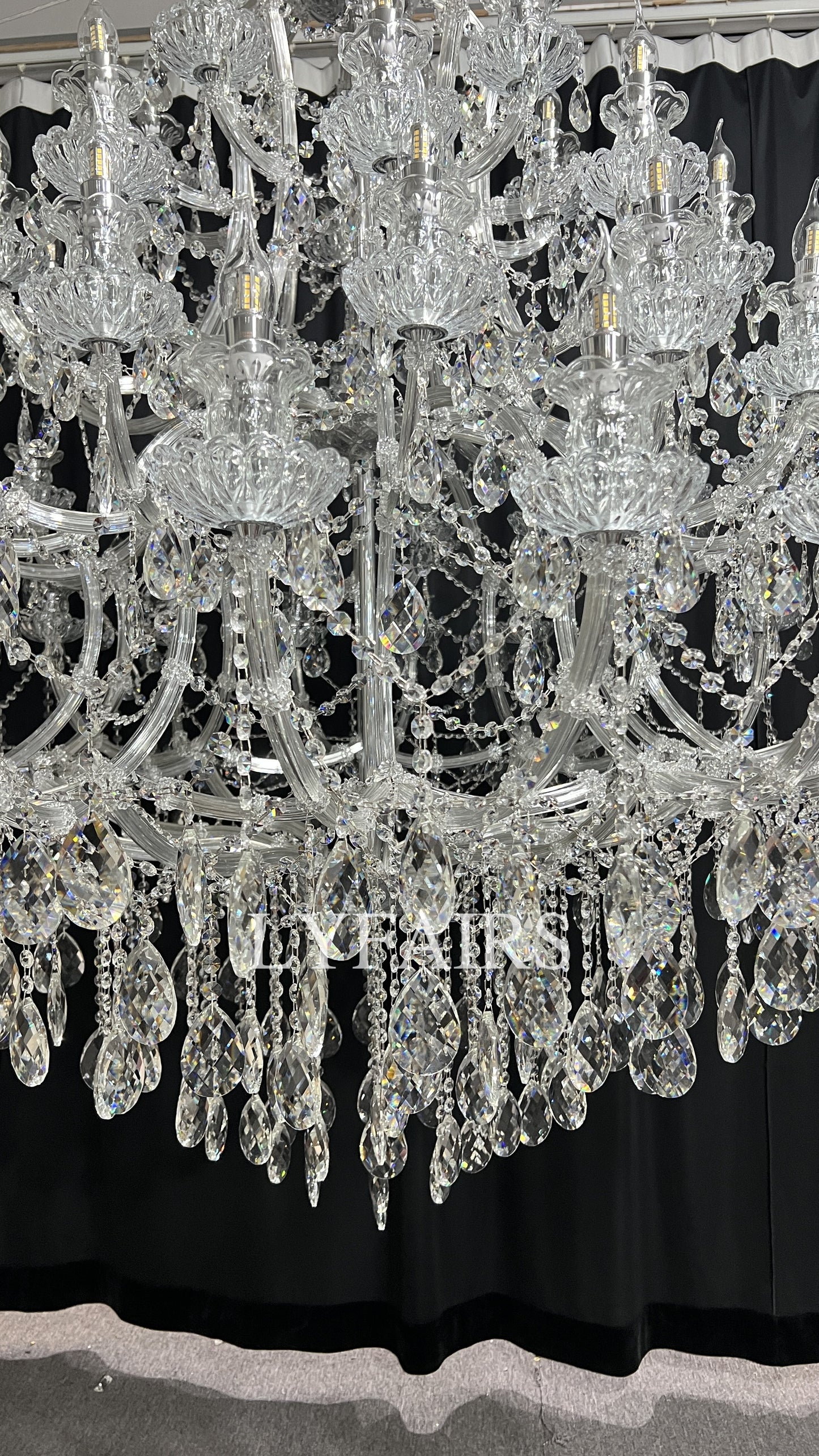 Lampadario di cristallo a più livelli con lume di candela extra large per hotel/ristorante