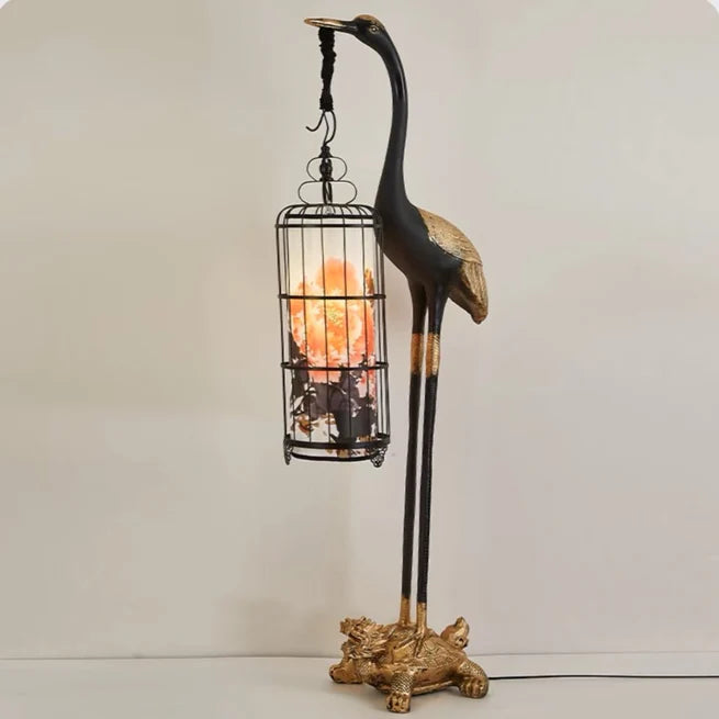 Lampada da terra a forma di cicogna con decorazione in stile antico