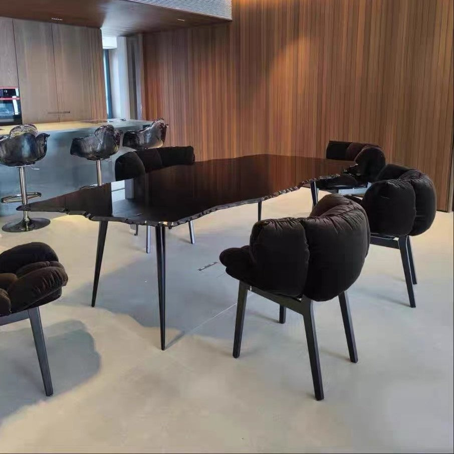 Chaise de salle à manger en velours italien léger et luxueux
