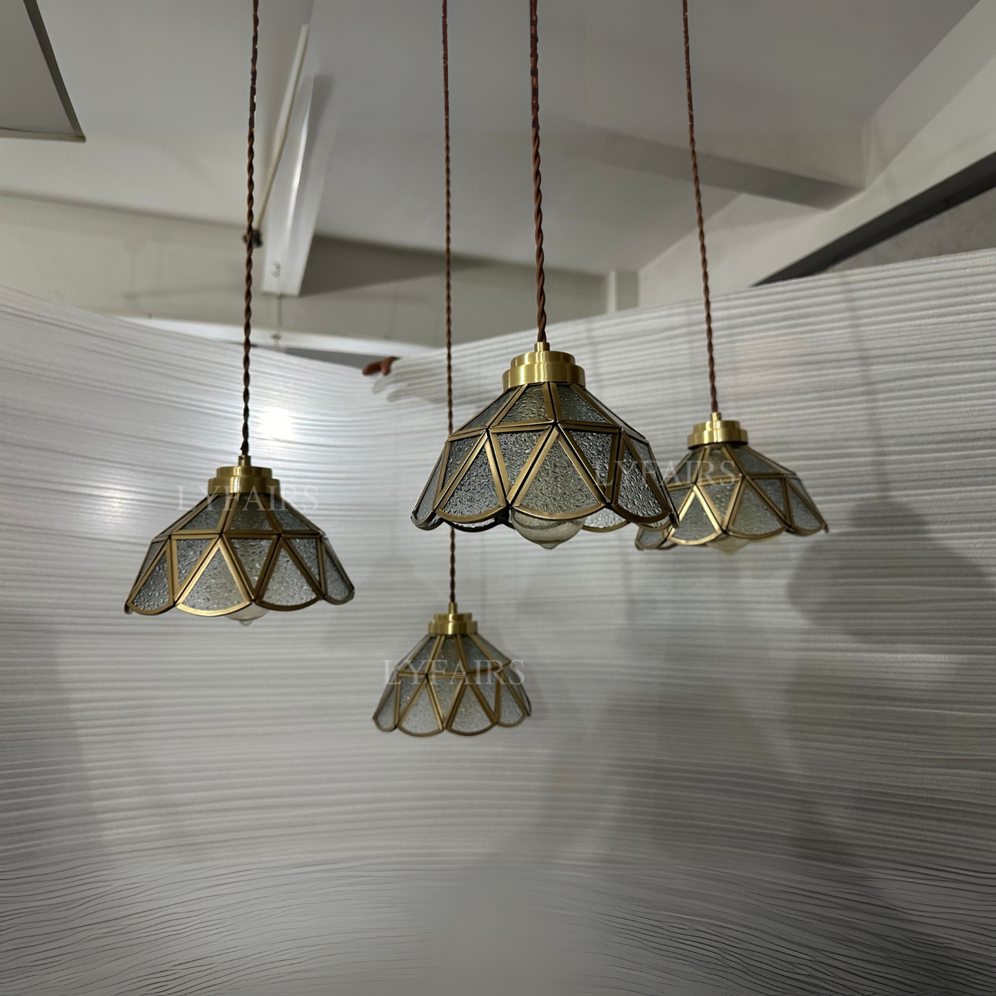 Lampadario a sospensione vintage con paralume in vetro Tiffany