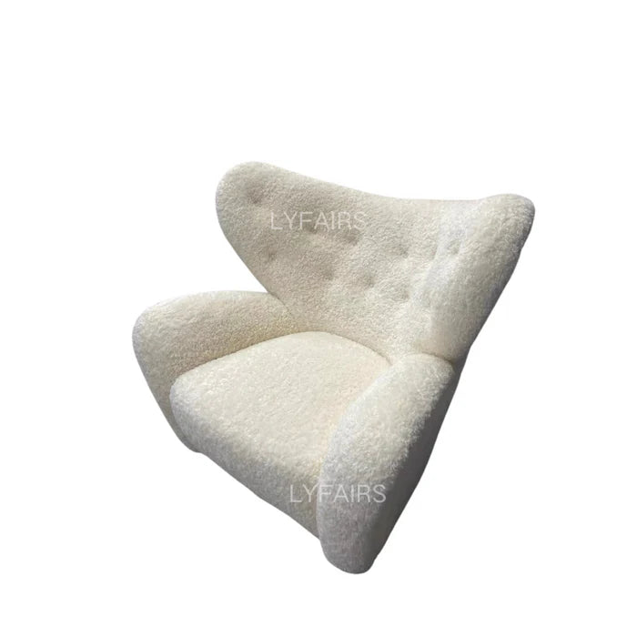 Sedia imbottita in stile antico francese di medie dimensioni color crema