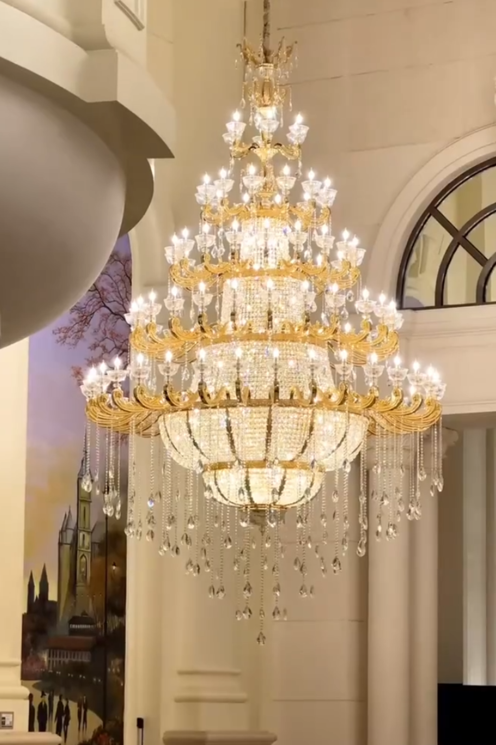 Lampadario di cristallo multistrato di lusso in stile impero per soffitti alti