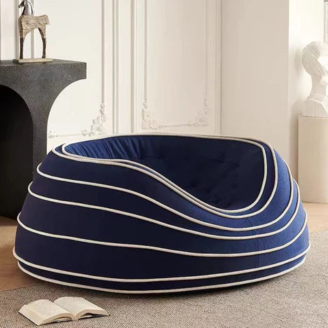 Poltrona/poltrona per il tempo libero a forma di uovo in stile minimalista moderno