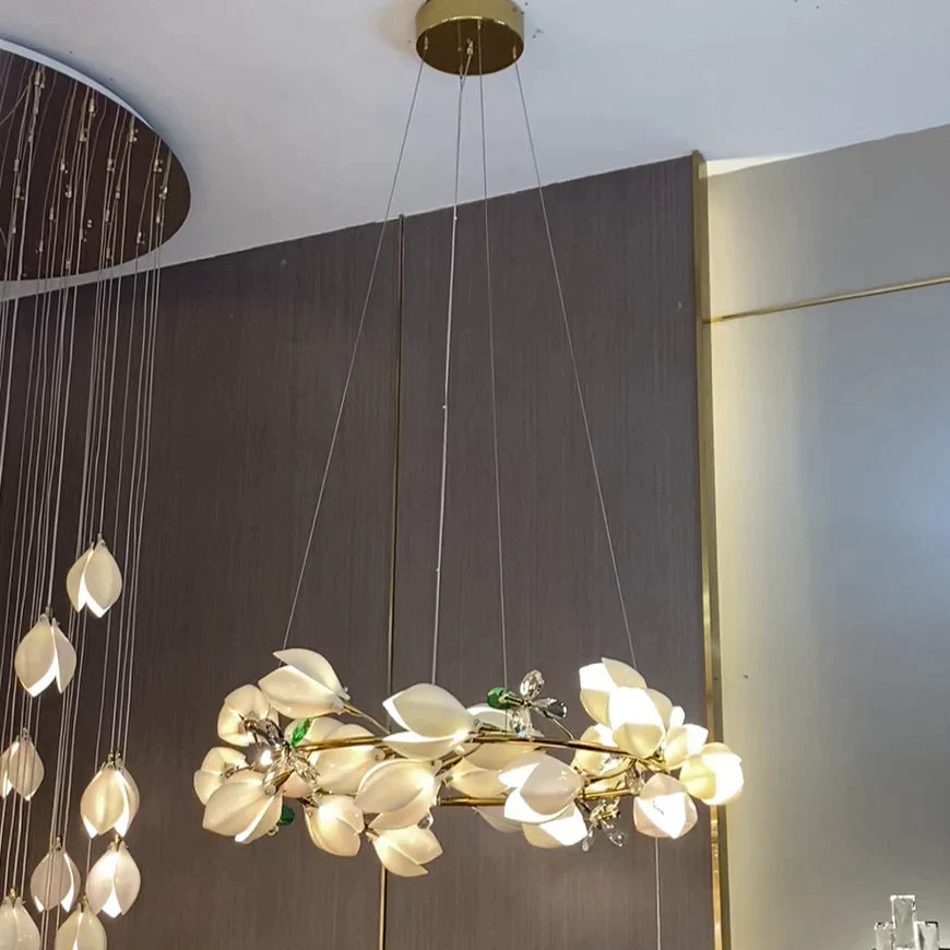 Lampadario lineare/anello in ceramica Mangolia, design creativo, per camera da letto/soggiorno/sala da pranzo/isola della cucina