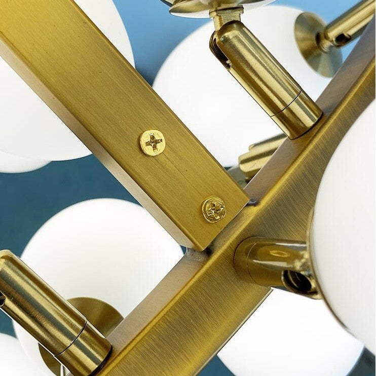 Lustre en cuivre à grandes branches avec ampoules en forme de raisin, luminaire unique et créatif pour escalier/duplex/salon à haut plafond/restaurant