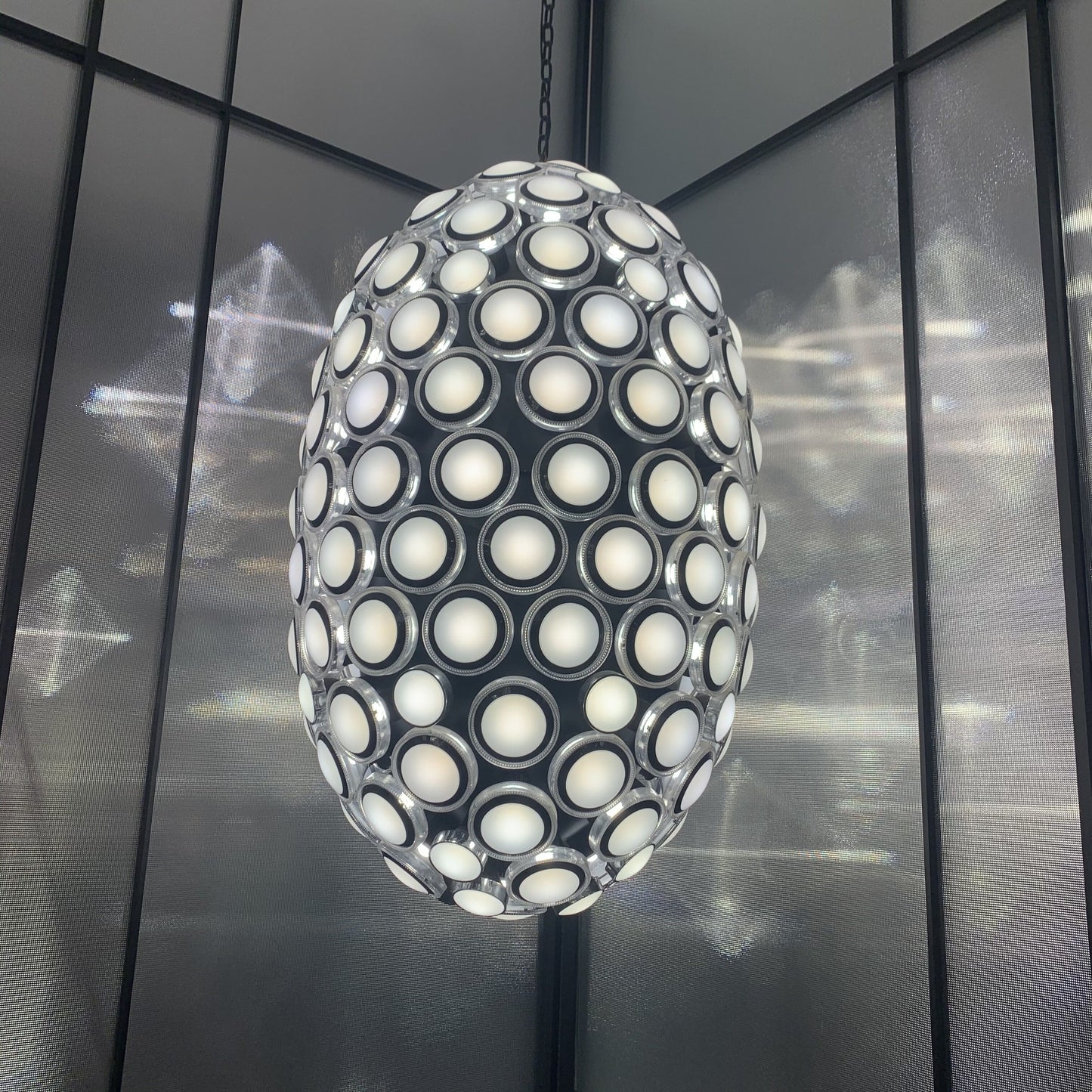 Lampadario ovale di design Avant Art Iconic Eyes, lampada a sospensione a LED per sala da pranzo/soggiorno