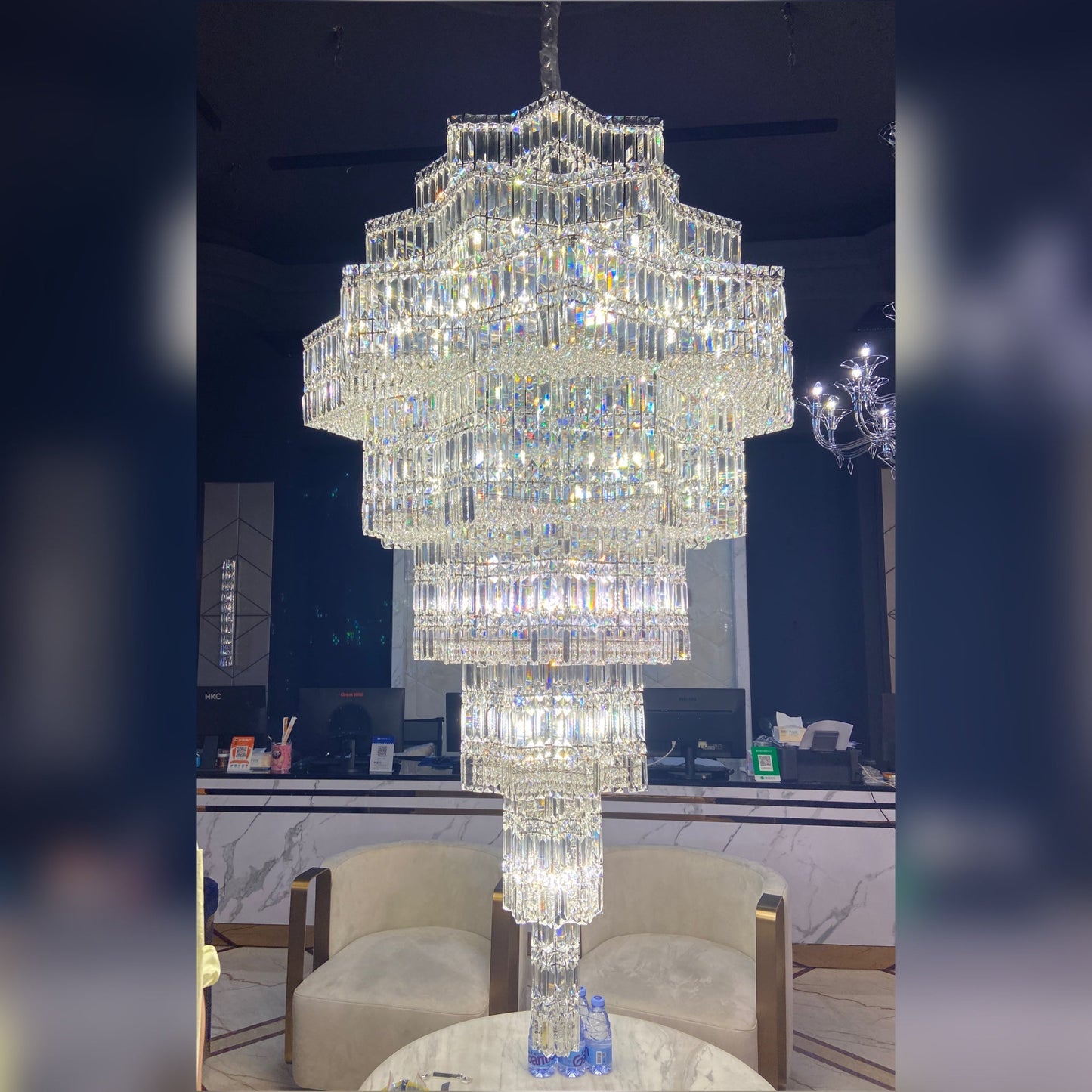 Lustre en cristal de luxe extra large à plusieurs niveaux pour hall d'hôtel / hall d'entrée à deux étages / salon à haut plafond