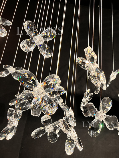 Lampadario moderno a forma di fiore di cristallo galleggiante