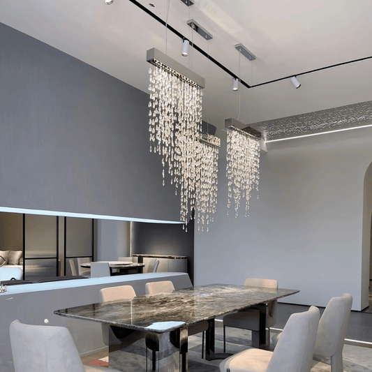 Lampadario moderno e creativo con nappa a cascata in cristallo per sala da pranzo/isola della cucina