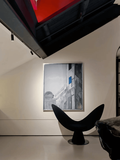 Modern Artistic Whale‑Breach Sculptural Accent Chair