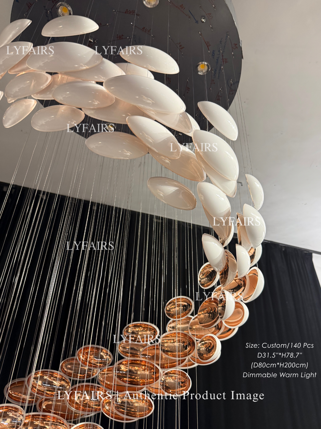 Plafonnier suspendu en forme d'œuf de dragon doré, design artistique et moderne, idéal pour un escalier, un centre de vente ou un hôtel