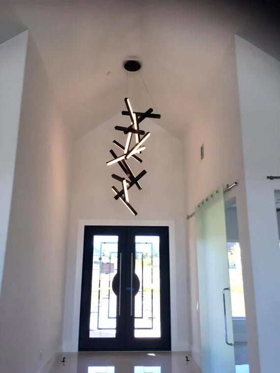 Lampadario geometrico verticale moderno per scale/ingresso/soffitti alti 