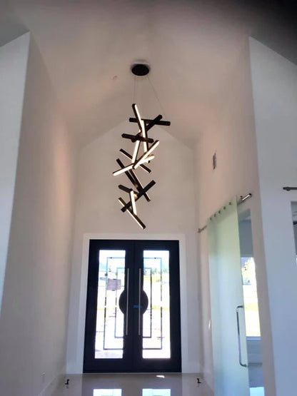 Lampadario geometrico verticale moderno per scale/ingresso/soffitti alti 