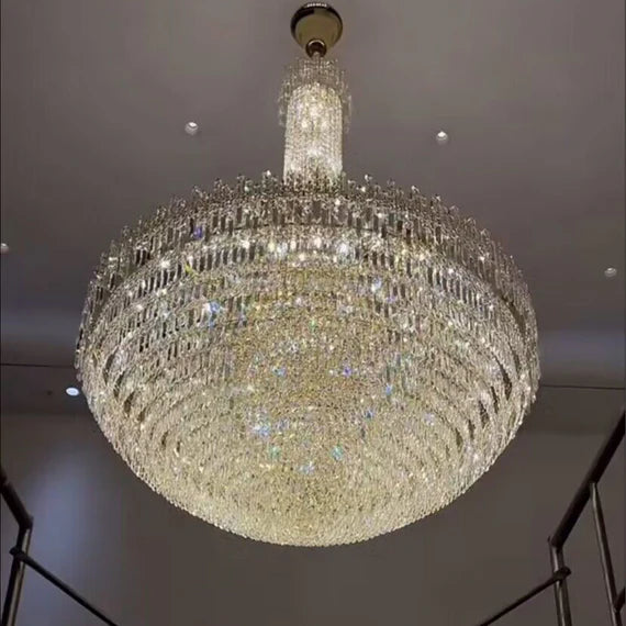 Lampadario di cristallo europeo di lusso in oro di grandi dimensioni a 3 livelli, di media lunghezza, per ingresso/scala/corridoio/ingresso.