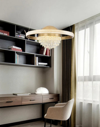 Lustre planétaire de luxe léger en finition laiton pour salle à manger