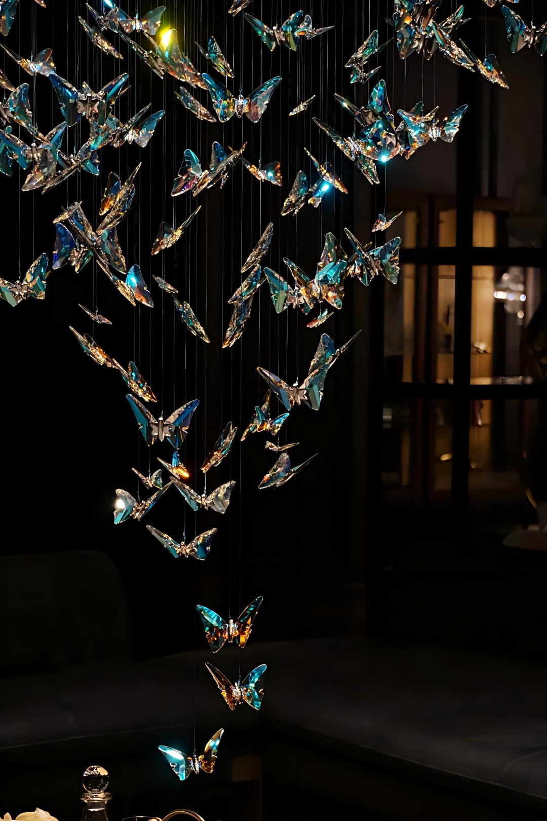 Lustre papillon rond encastré au design artistique de luxe léger