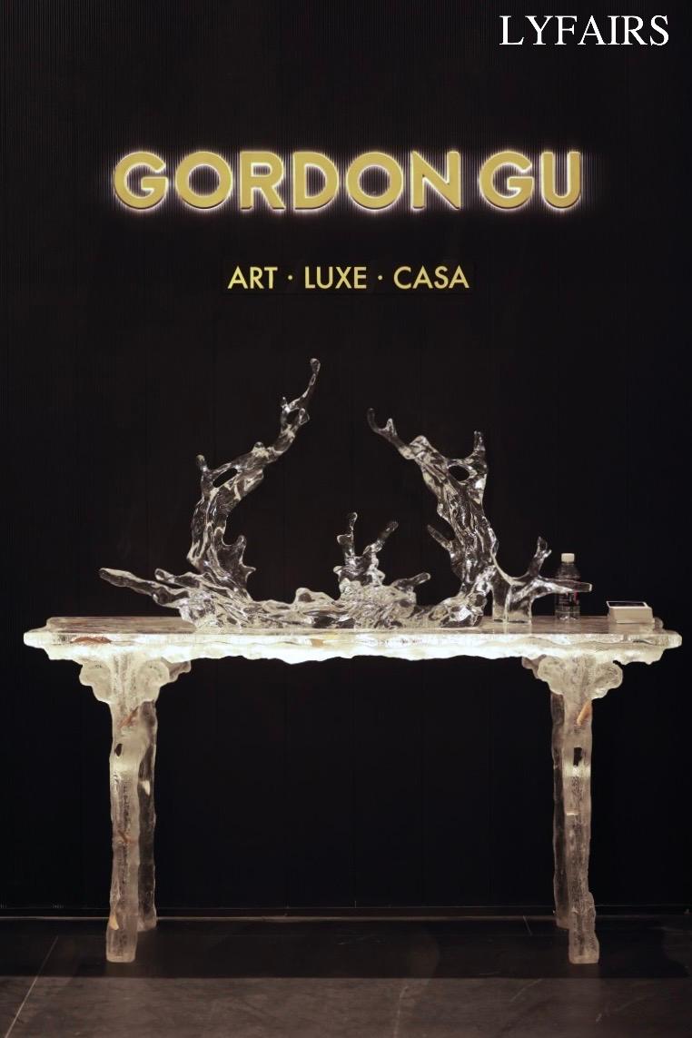 LYFAIRS x GORDON GU Cloud Scroll Console Table