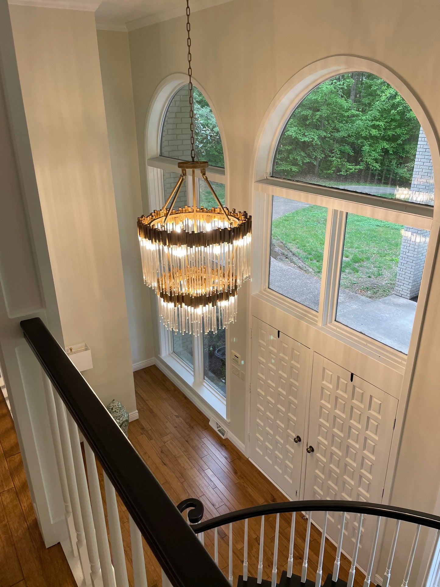 Grand lustre élégant en verre multicouches pour haut plafond/escalier/entrée