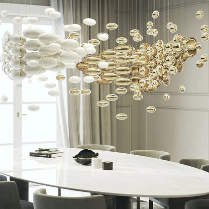 Plafonnier suspendu en forme d'œuf de dragon doré, design artistique et moderne, idéal pour une salle à manger