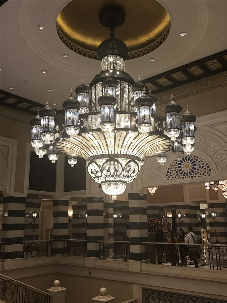 Arabian Nights Palace‑Style Sculptural Maximalist Crystal Lantern Chandelier