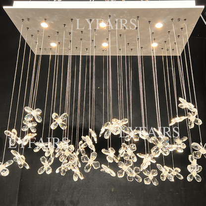 Lampadario moderno a forma di fiore di cristallo galleggiante
