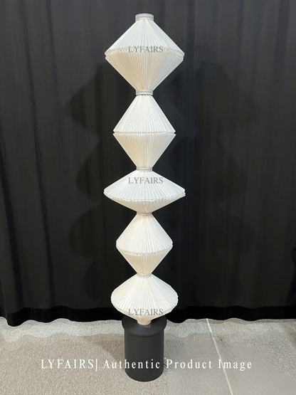Lampadaire design moderne « Tour des volumes » pour salon, chambre à coucher ou hall d'hôtel