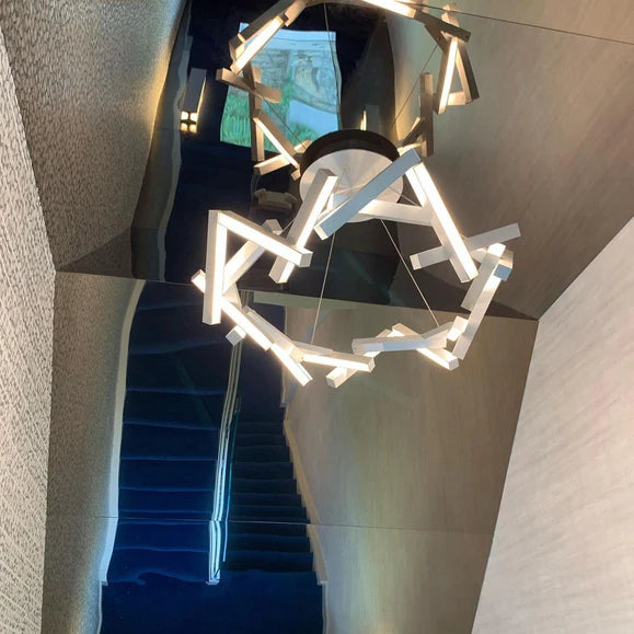 Lampadario moderno a LED in alluminio geometrico rotondo/lineare
