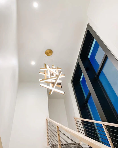 Lampadario geometrico verticale moderno per scale/ingresso/soffitti alti 
