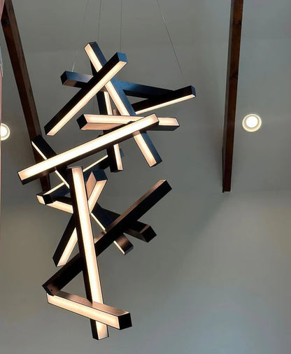 Lampadario geometrico verticale moderno per scale/ingresso/soffitti alti 