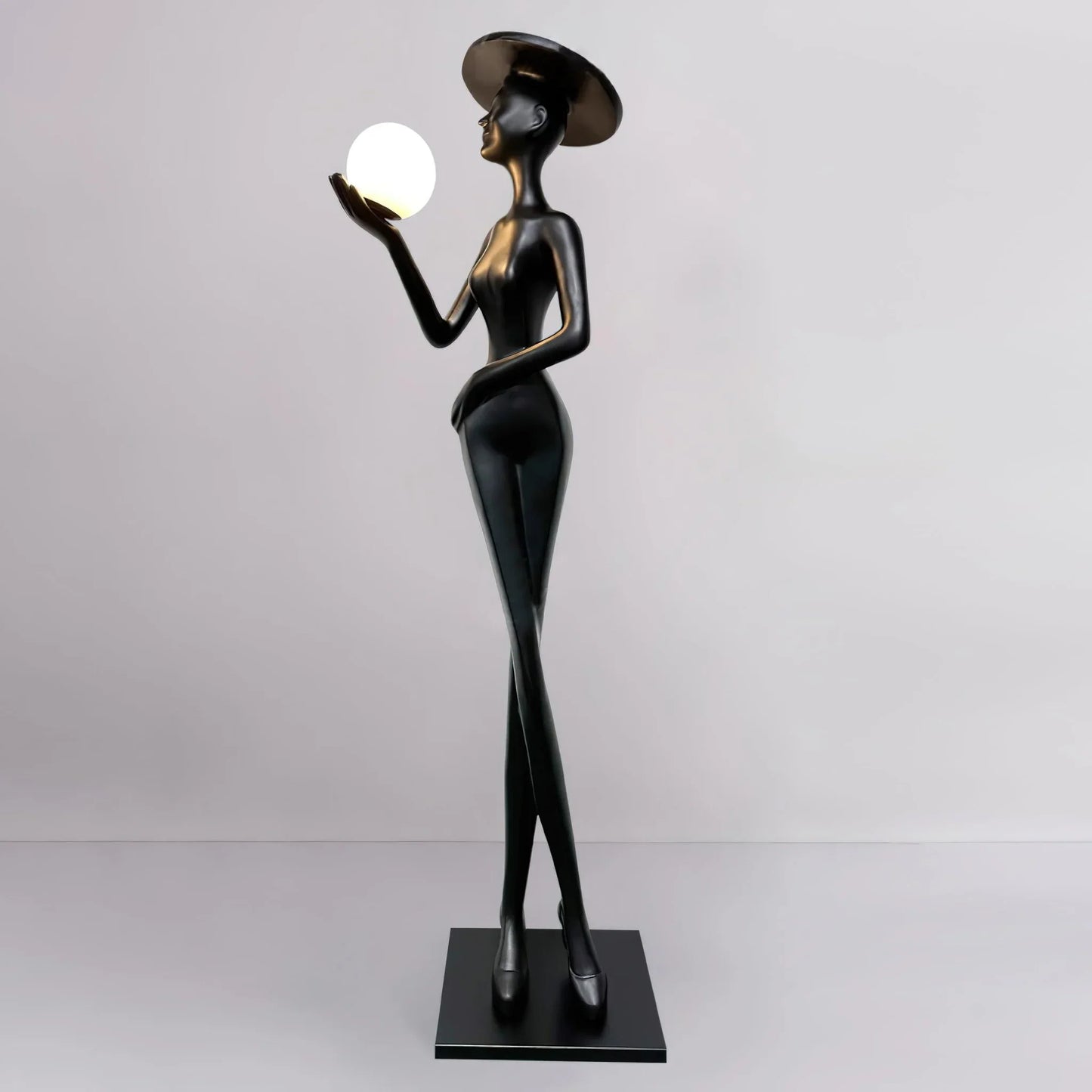 Elegant Lady Sculpture Floor Lamp