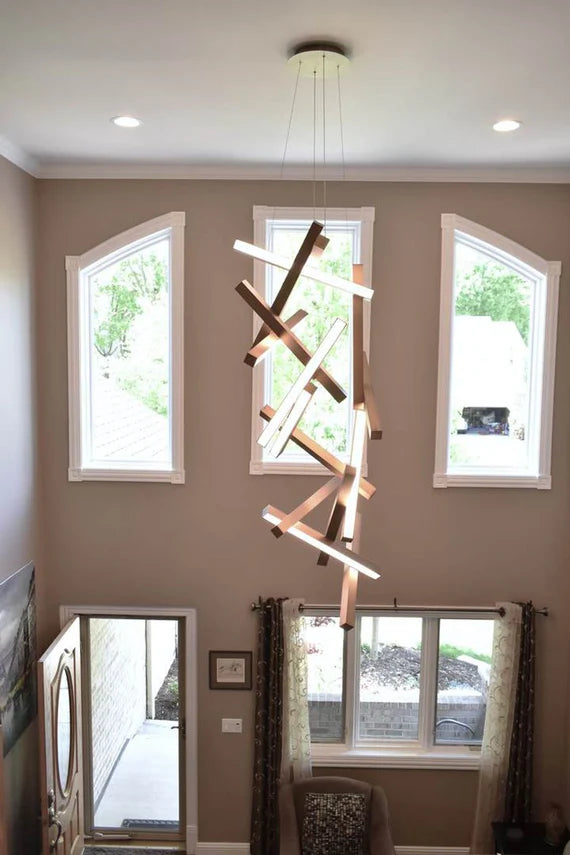 Lampadario geometrico verticale moderno per scale/ingresso/soffitti alti 