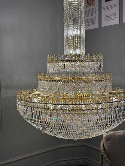 Lampadario di cristallo europeo di lusso in oro di grandi dimensioni a 3 livelli, di media lunghezza, per ingresso/scala/corridoio/ingresso.