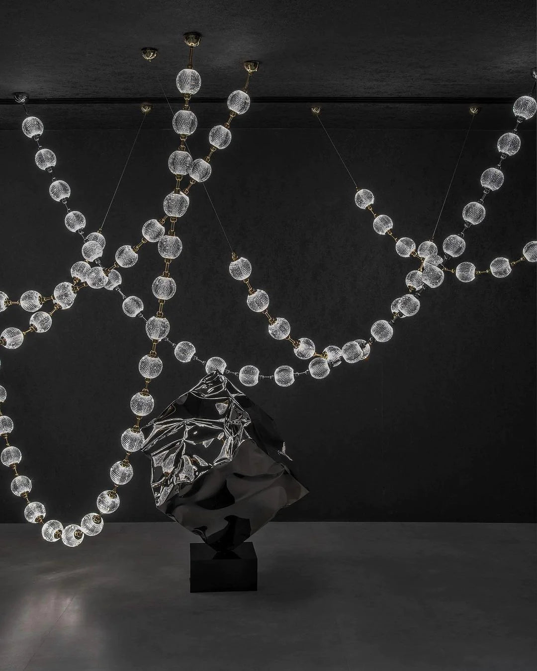 Modern Creative Pearl Necklace Chandelier for Living Room/Staircase/Foyer/Entryway