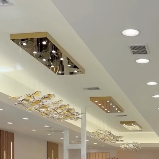 Lampadario moderno in vetro ambrato galleggiante