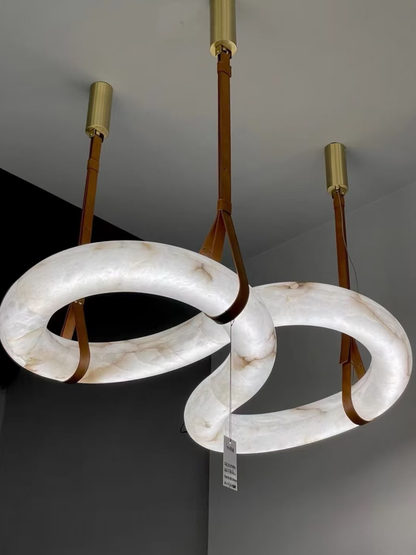 Lampada a sospensione moderna Infinity Alabaster per soffitti bassi
