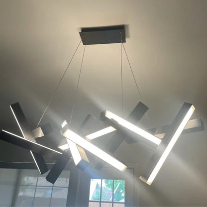 Lampadario moderno a LED in alluminio geometrico rotondo/lineare